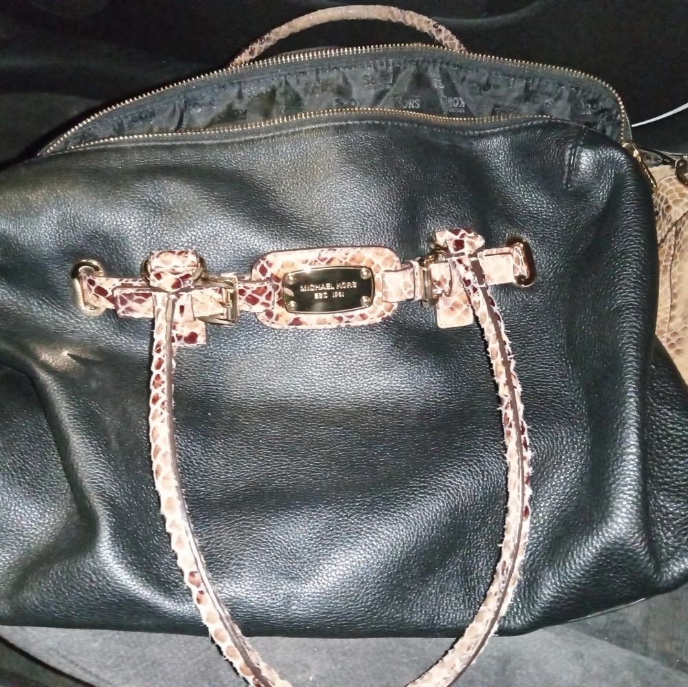 Bag - Picture 2 of 4